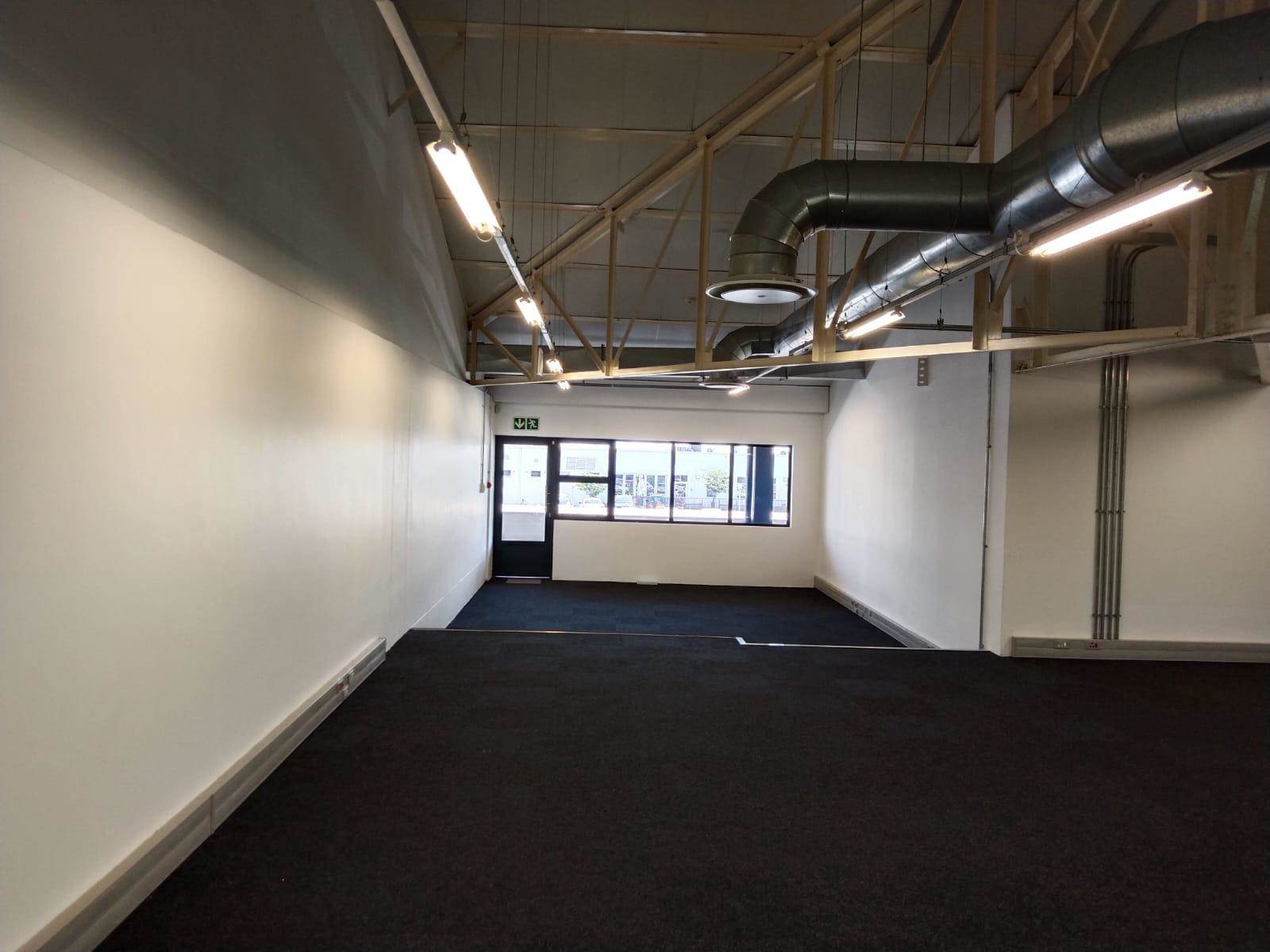198  m² Commercial space in Greyville photo number 4