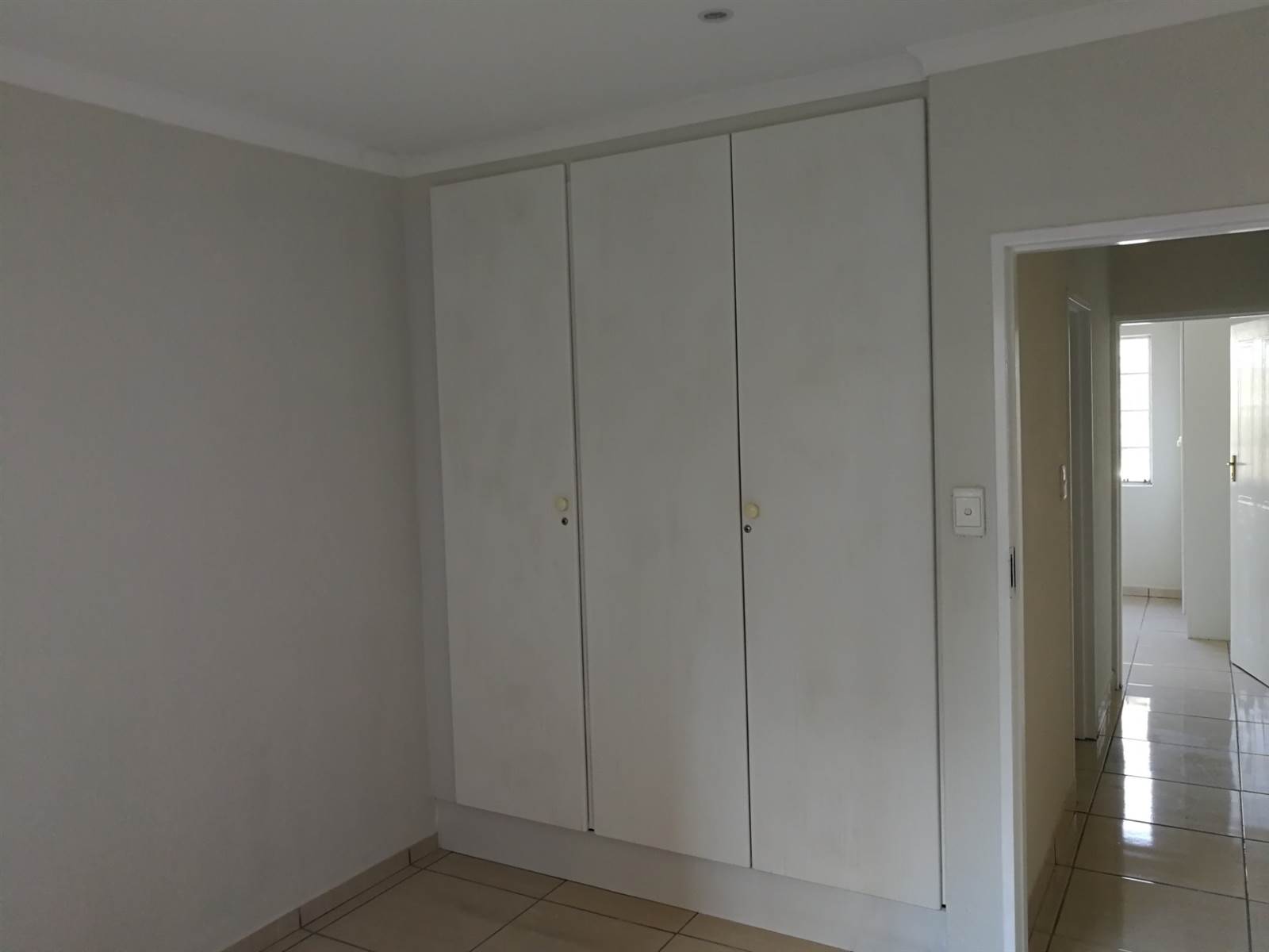 2 Bed Flat in Vorna Valley photo number 18