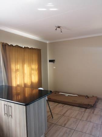 3 Bed House in Illovo Beach photo number 4