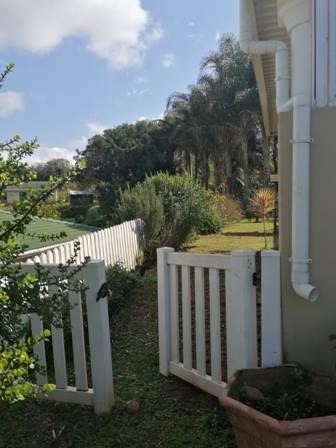 3 Bed House in Illovo Beach photo number 22