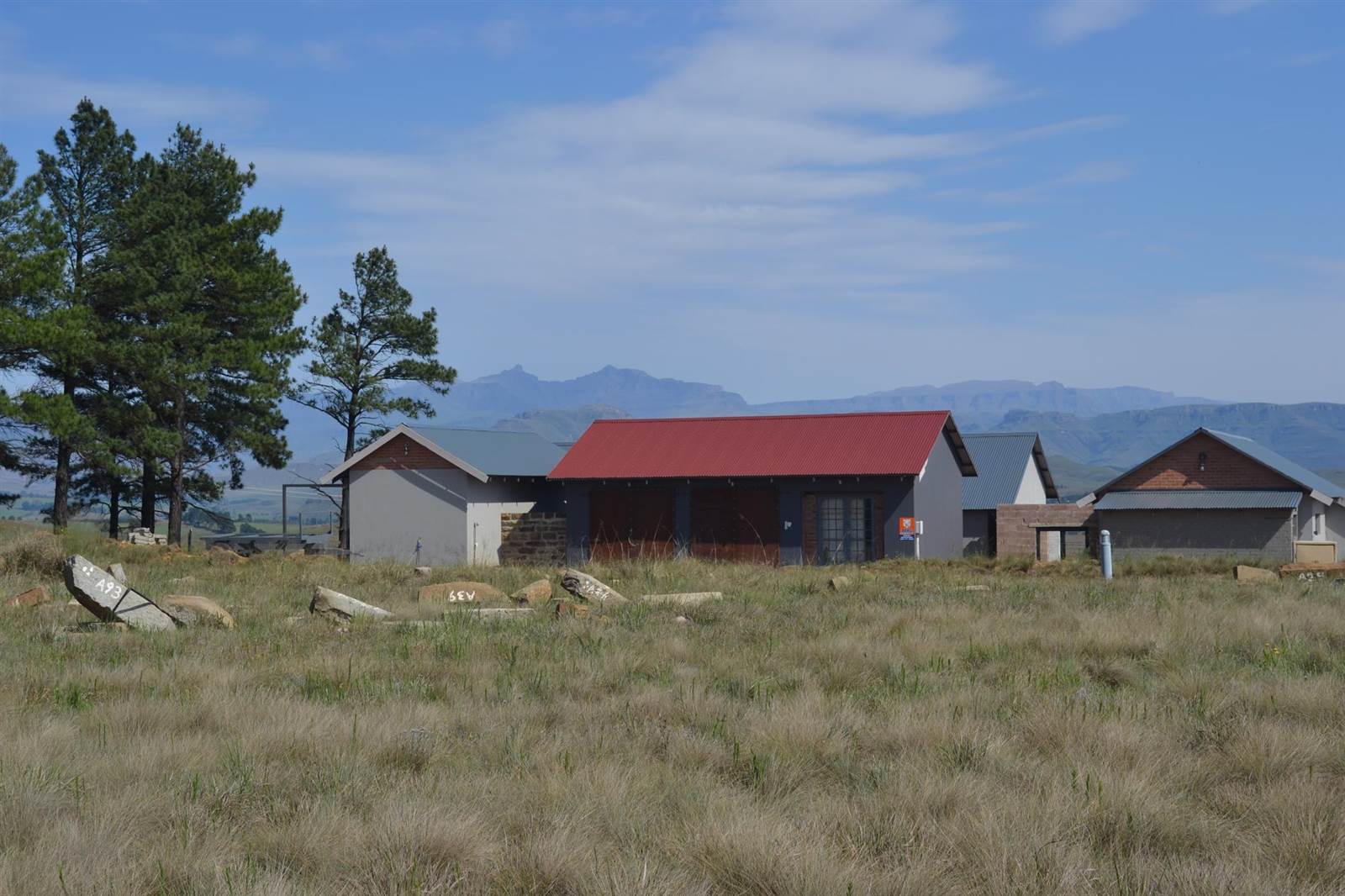 2215 m² Land available in Underberg photo number 4