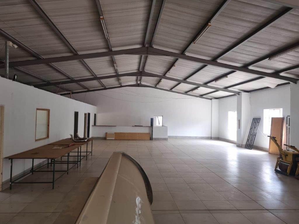 450  m² Industrial space in Eye of Africa photo number 19