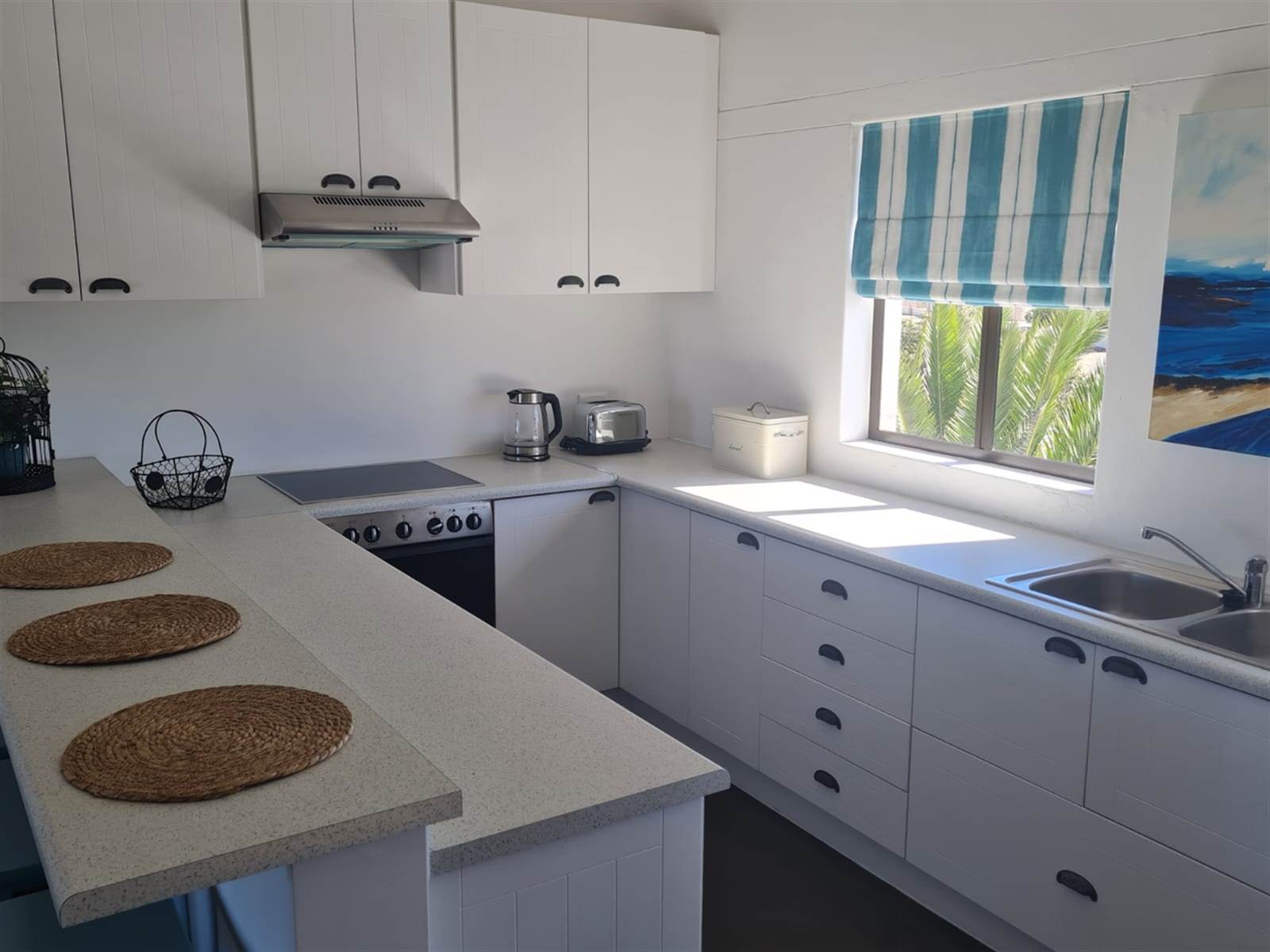 2 Bed Apartment in Port Owen photo number 11