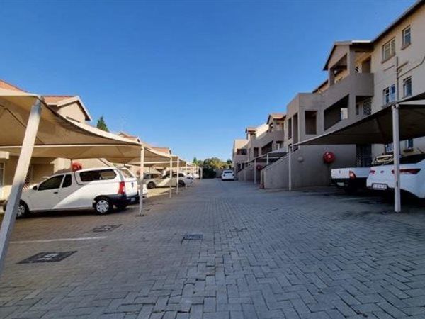 3 Bed Townhouse in Linmeyer
