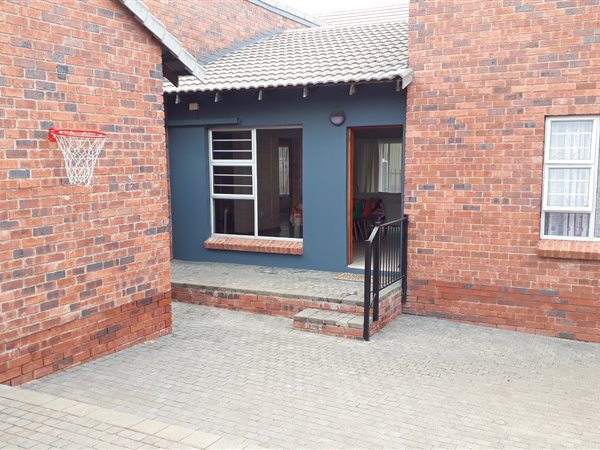 3 Bed Townhouse