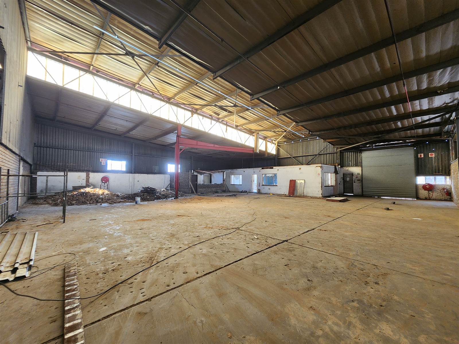 2600  m² Industrial space in Spartan photo number 14