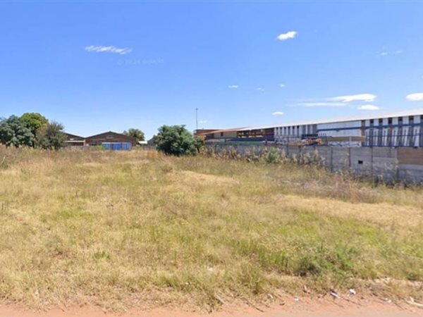 2 400 m² Land 2 400 m² Land