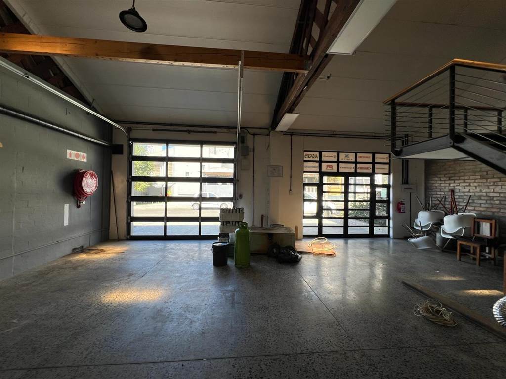 179  m² Commercial space in Salt River photo number 4