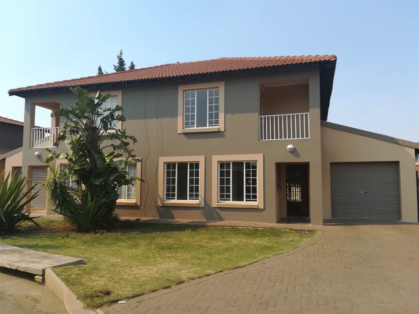 3 Bed Duplex in Waterval East photo number 20