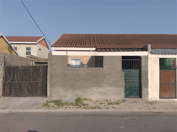 3 Bedroom House 3 Bedroom House