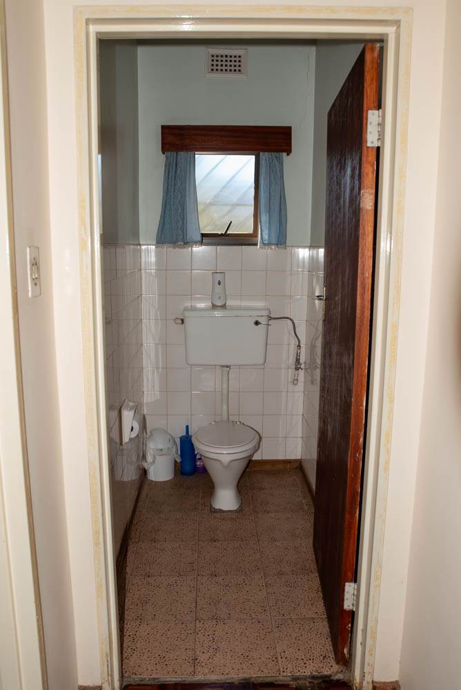 4 Bed House in Estcourt photo number 28