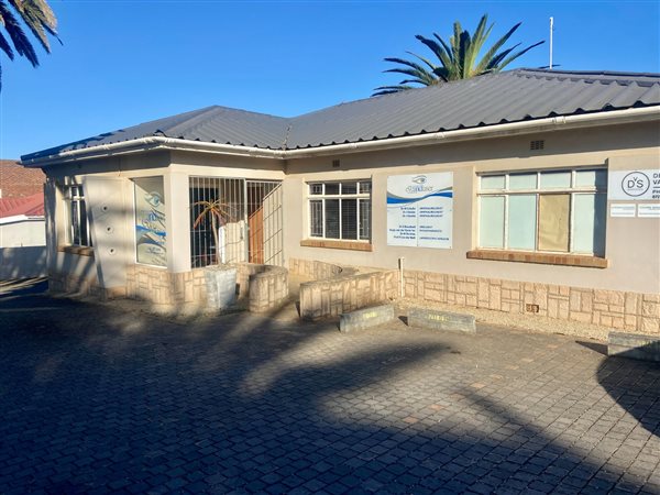 232  m² Commercial space in Jeffreys Bay