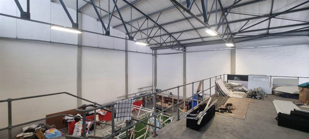 404  m² Industrial space in Matroosfontein photo number 6