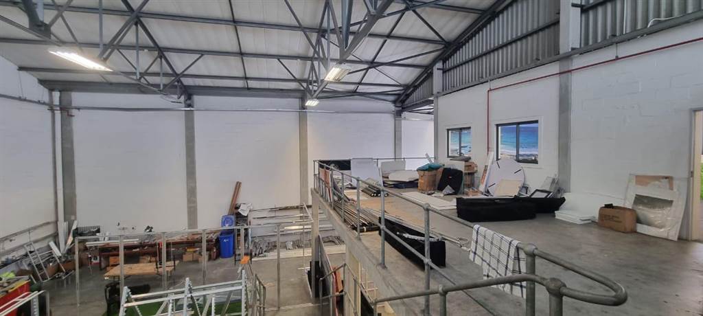 404  m² Industrial space in Matroosfontein photo number 3