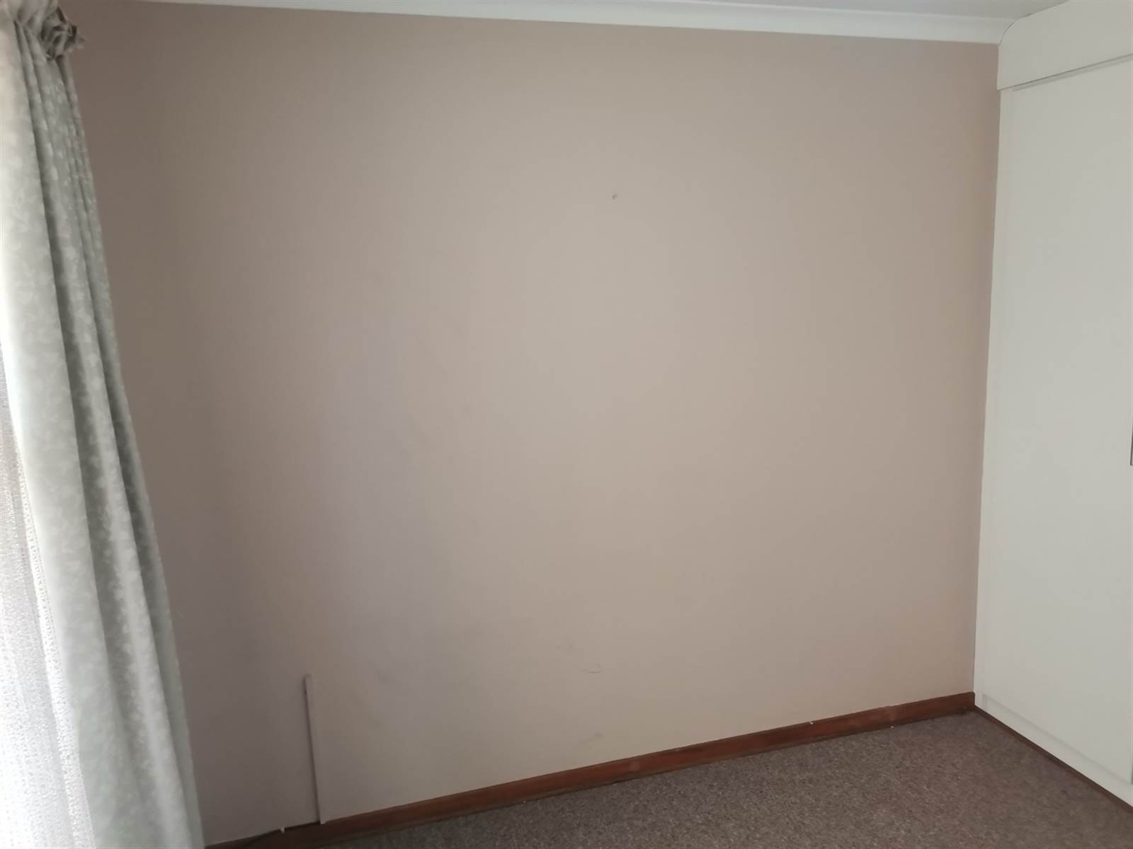 2 Bed Simplex in Newmarket Park photo number 22