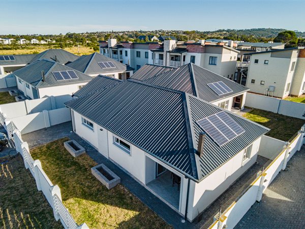 3 Bedroom Simplex 3 Bedroom Simplex