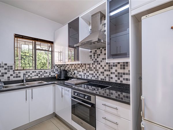 2 Bed Apartment in Walmer