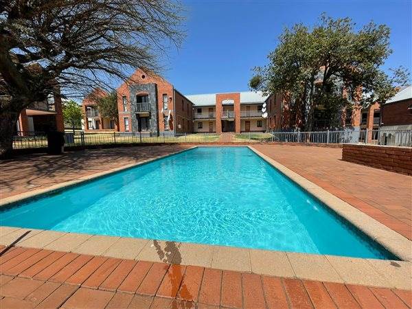2 Bed Apartment in Auckland Park photo number 9