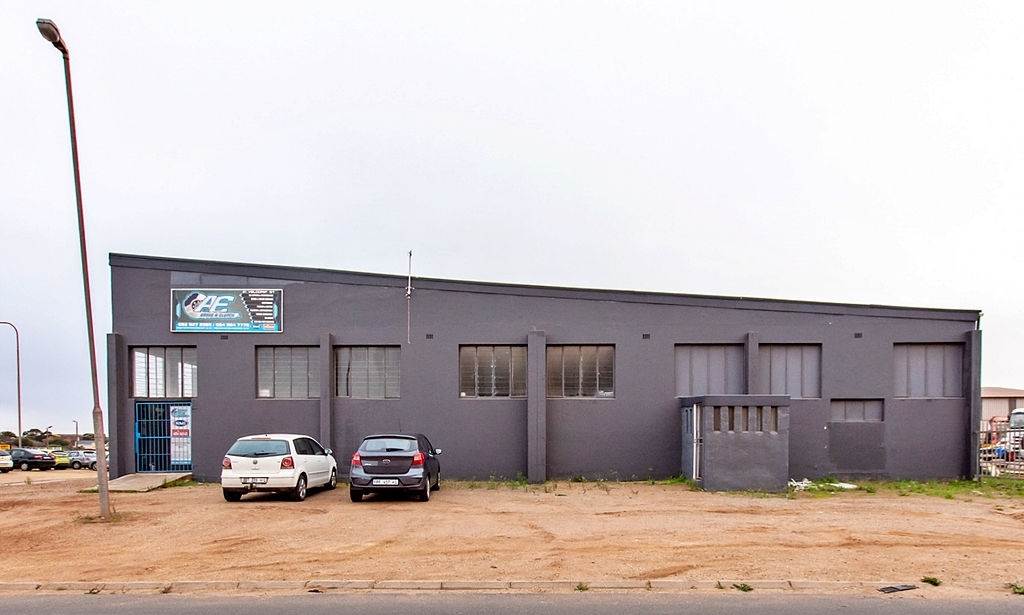 808  m² Commercial space in Vredenburg photo number 3