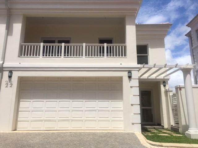 3 Bed Townhouse in La Lucia photo number 10
