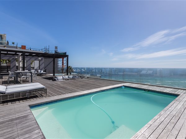 3 Bed Penthouse in Bantry Bay