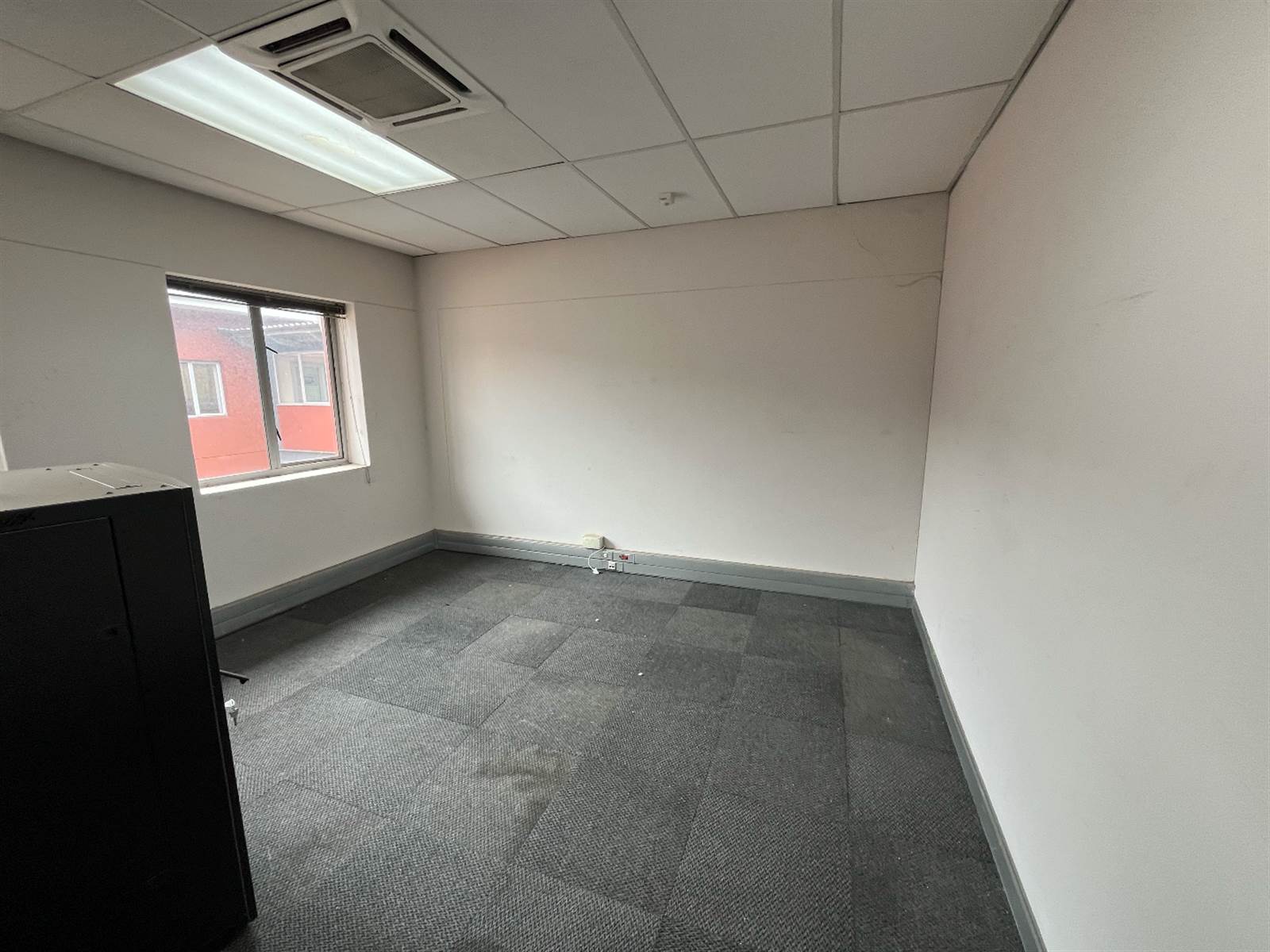344  m² Commercial space in Bedfordview photo number 14