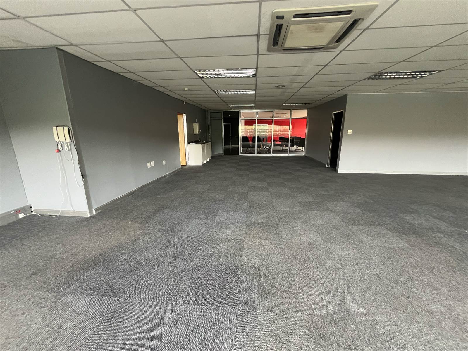 344  m² Commercial space in Bedfordview photo number 9