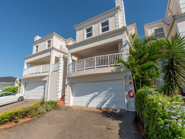 3 Bedroom Townhouse 3 Bedroom Townhouse