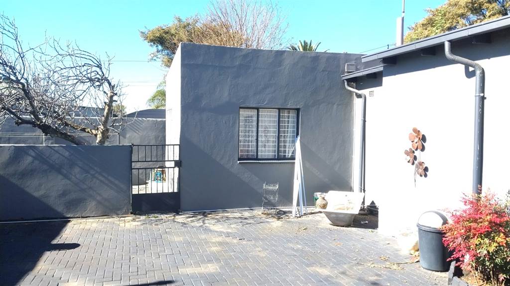 170  m² Office Space in Benoni Central photo number 13