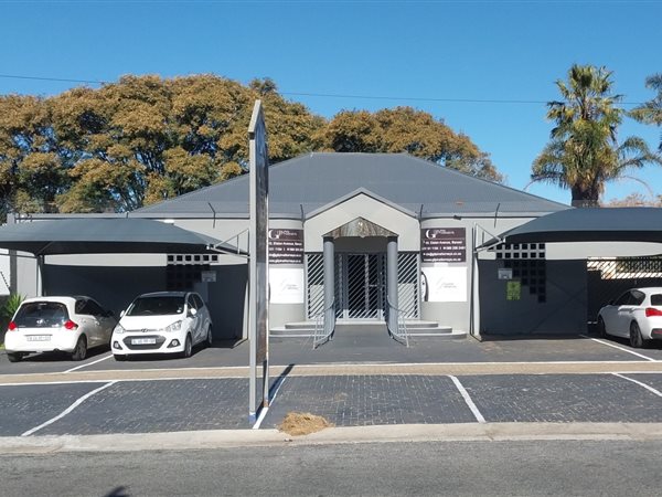 170  m² Office Space in Benoni Central