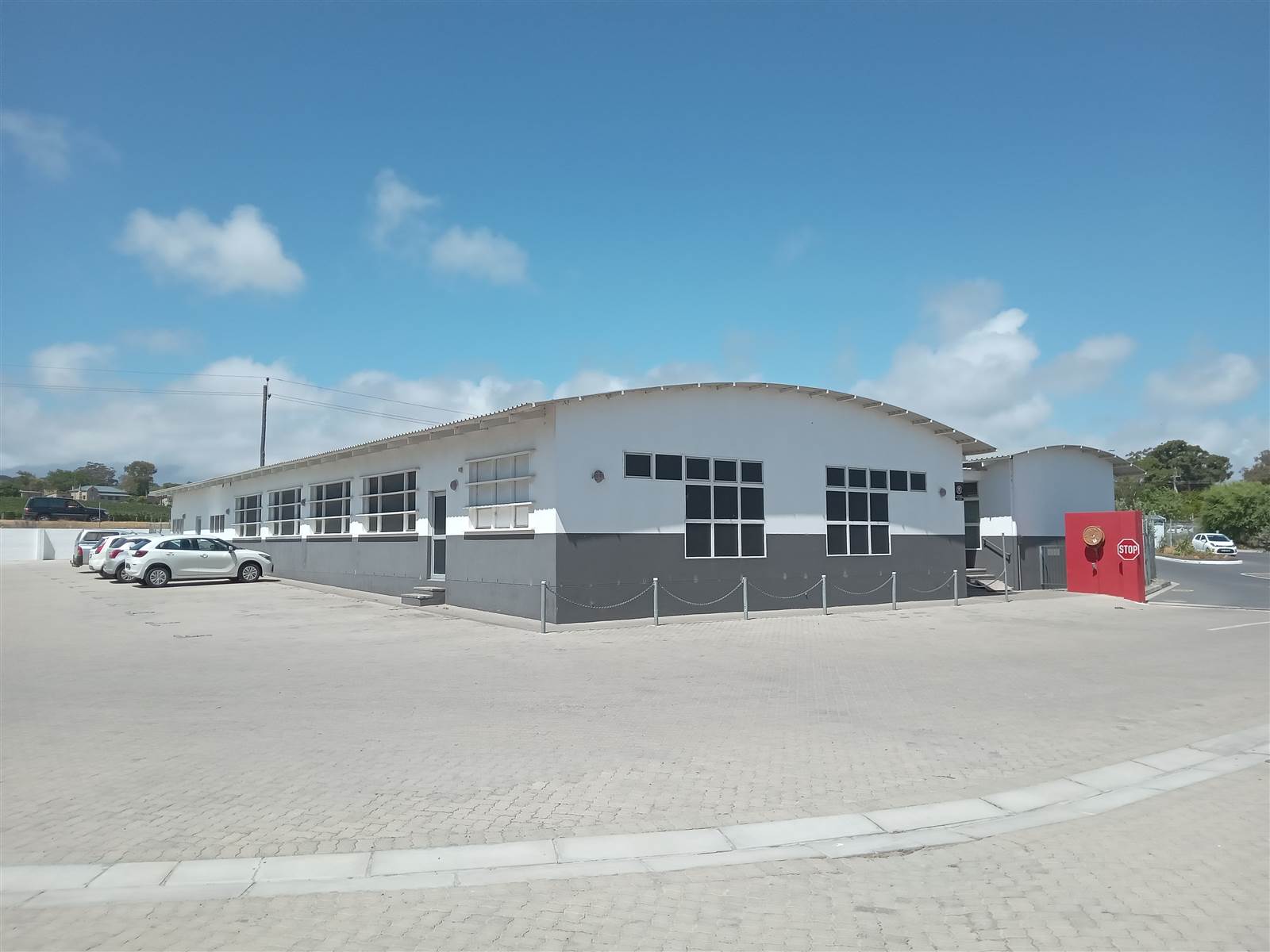 535  m² Commercial space in Firgrove photo number 1