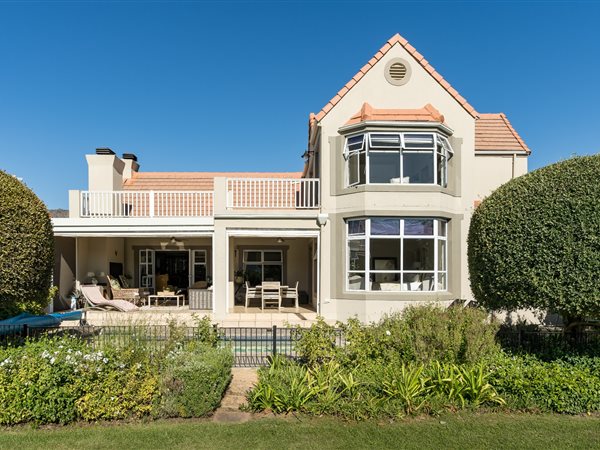 3 Bedroom House 3 Bedroom House