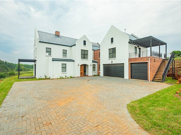 5 Bed House in Hilton