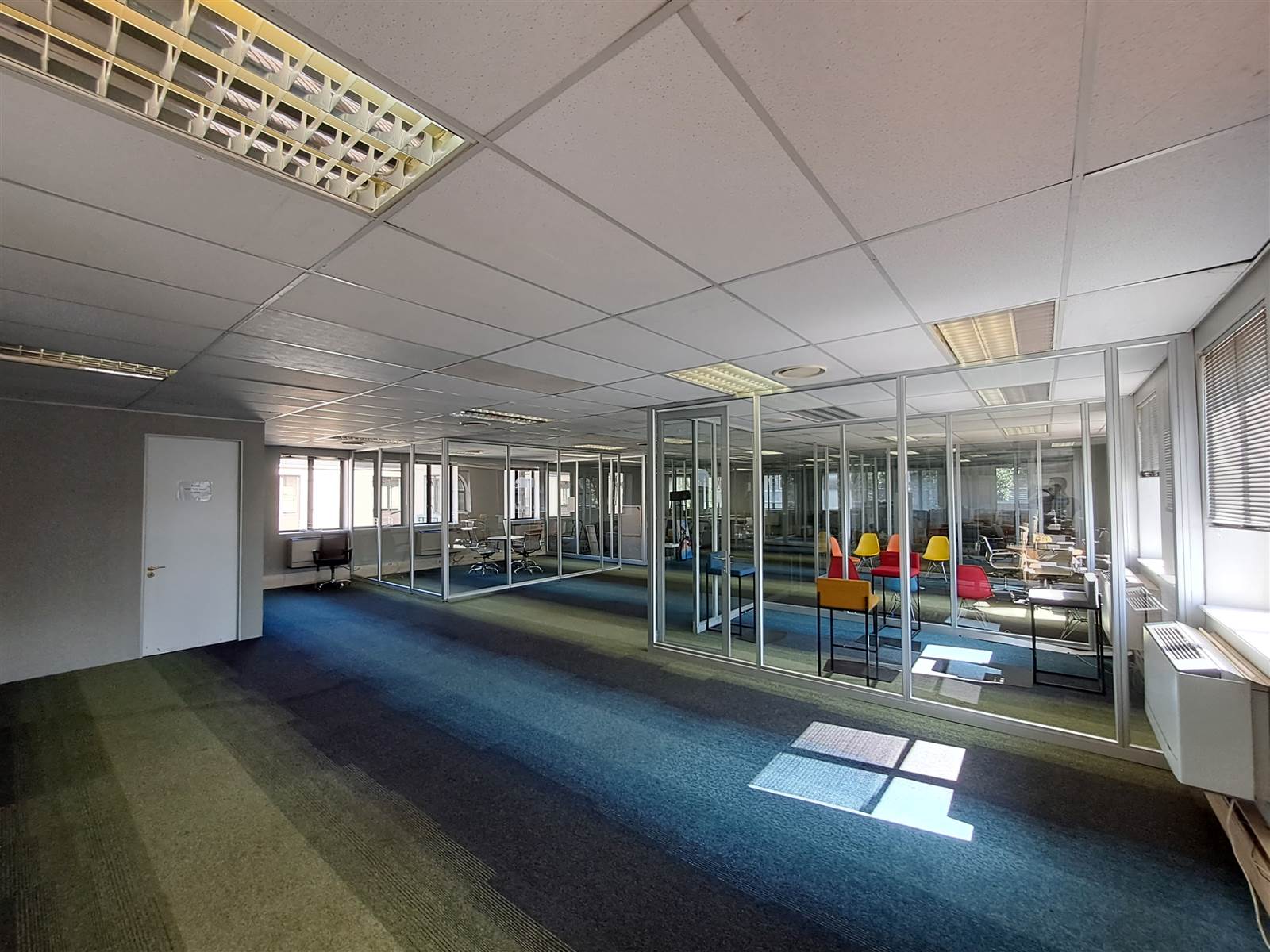 530  m² Commercial space in Illovo photo number 5