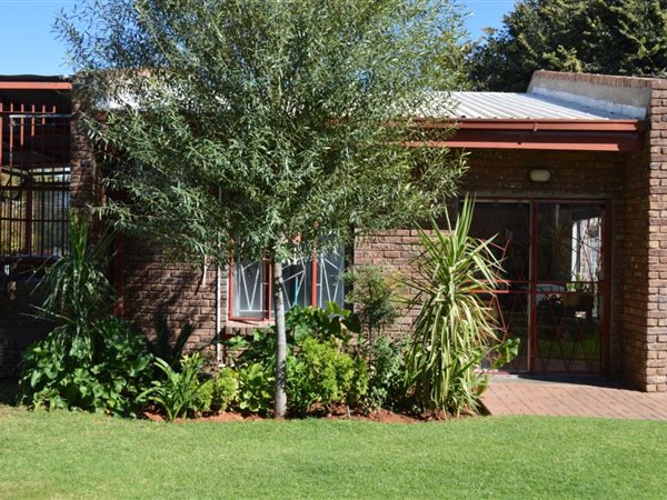 3 Bedroom House 3 Bedroom House