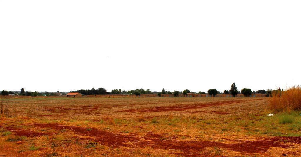 4.4 ha Land available in Grootfontein Estate photo number 6