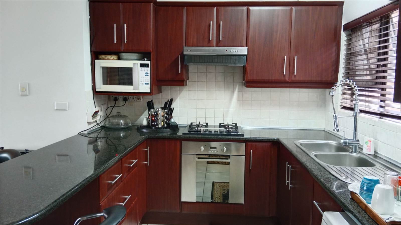 3 Bed Apartment in Mtwalume photo number 5