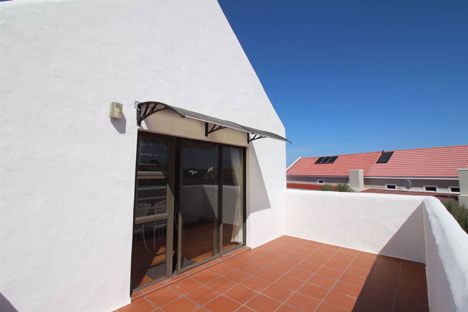 4 Bed House in Port Owen photo number 10