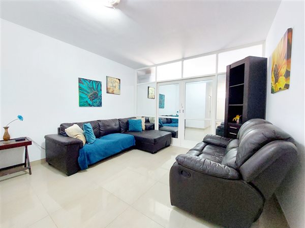 2 Bed Apartment