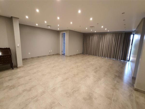 3 Bedroom Apartment 3 Bedroom Apartment