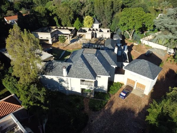 4 Bedroom House 4 Bedroom House