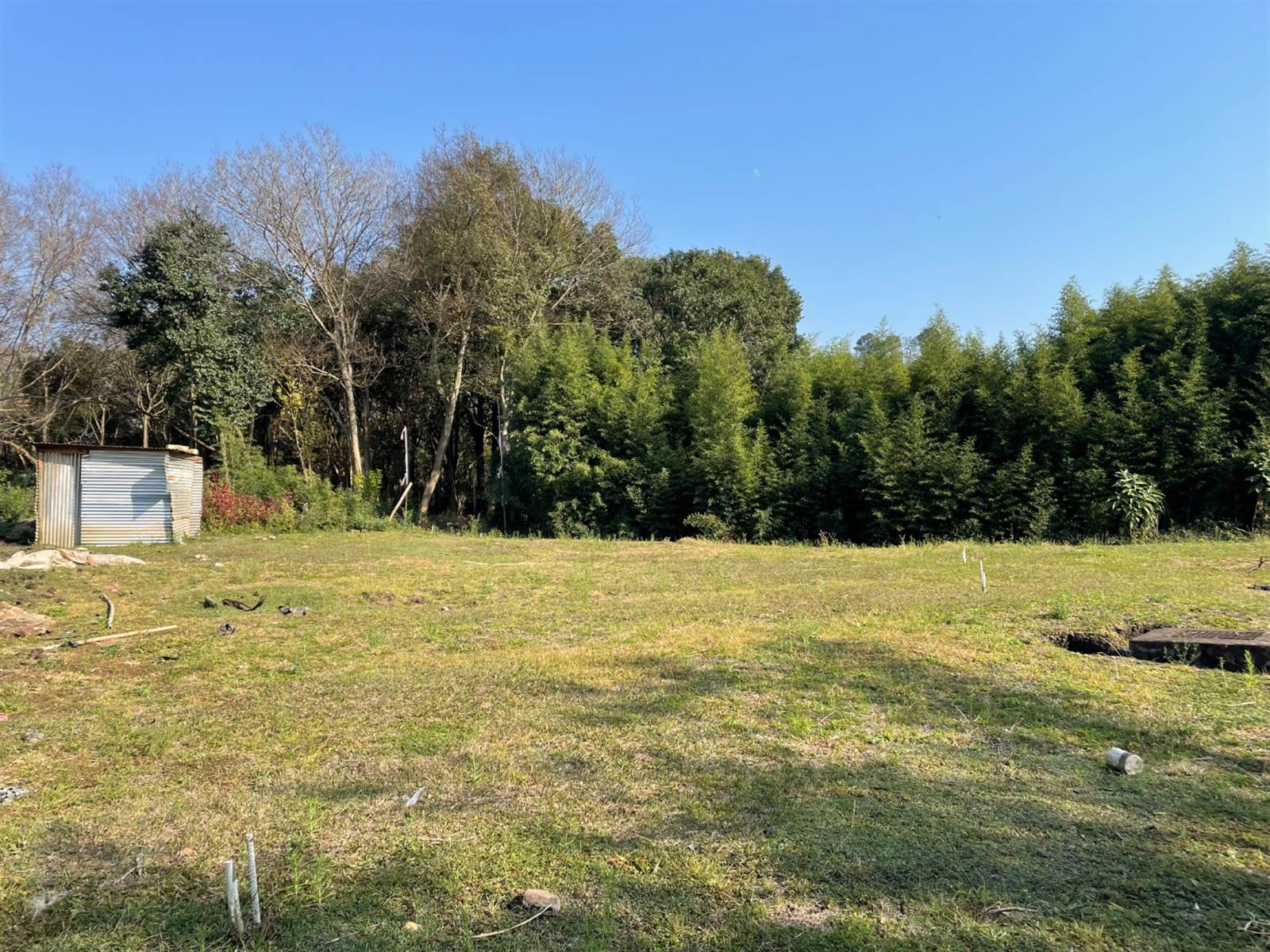 907 m² Land available in Lincoln Meade photo number 4