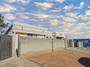 3 Bed House in Ratanda
