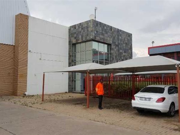 4200  m² Commercial space in Isando