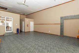1350  m² Commercial space in Klerksdorp photo number 11
