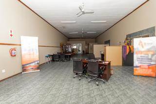 1350  m² Commercial space in Klerksdorp photo number 6