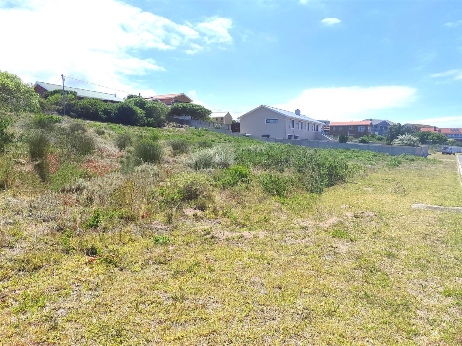 1040 m² Land available in Van Dyks Bay photo number 2