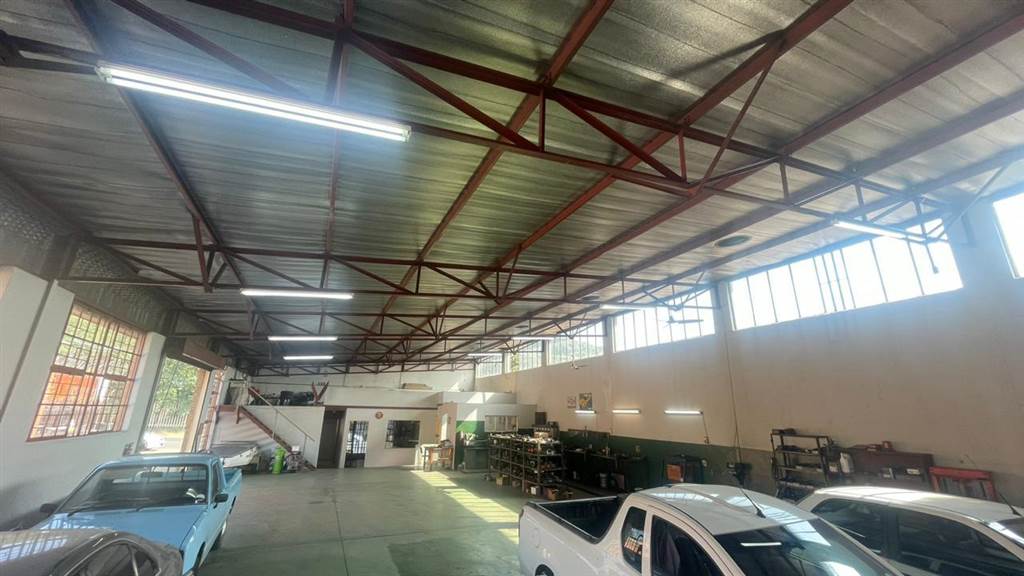 400  m² Industrial space in Pretoria West photo number 18