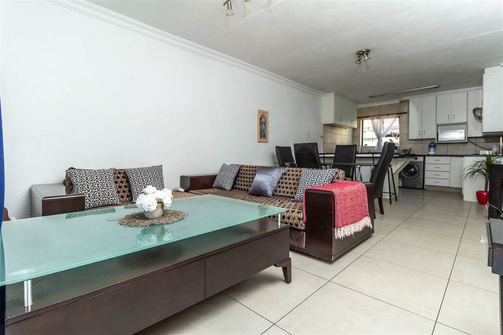 3 Bed Townhouse in Randpark Ridge photo number 16