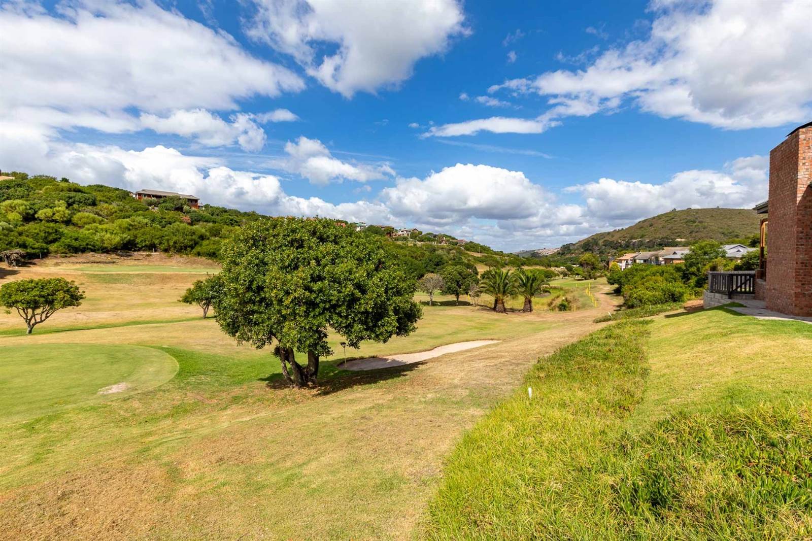 743 m² Land available in Dolphin Creek Golf Estate photo number 9